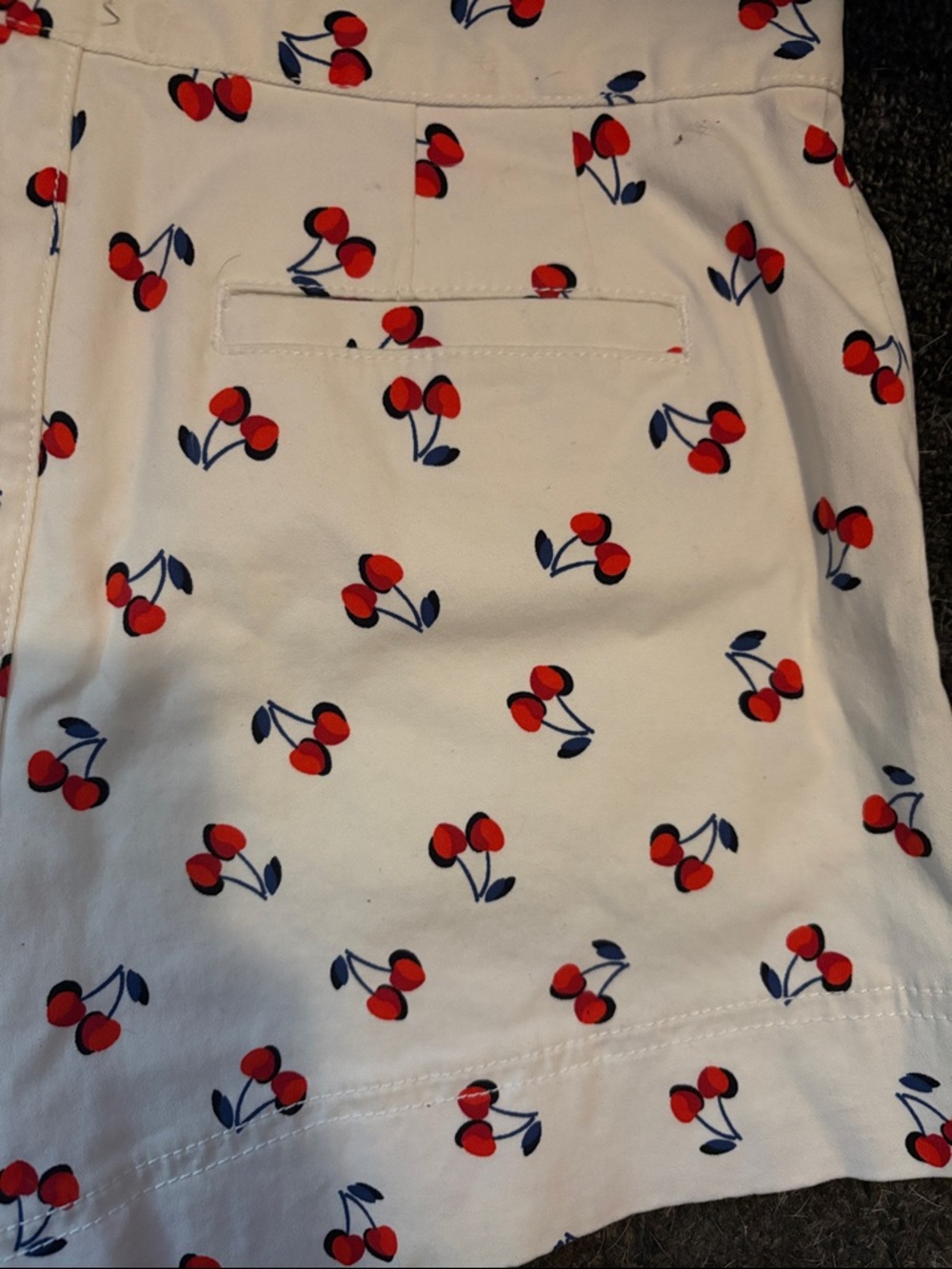 Kate spade Women’s Cream Cherry Print Shorts - Picture 6 of 7